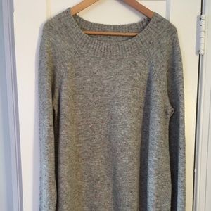 LOFT Maternity Sweater Size L